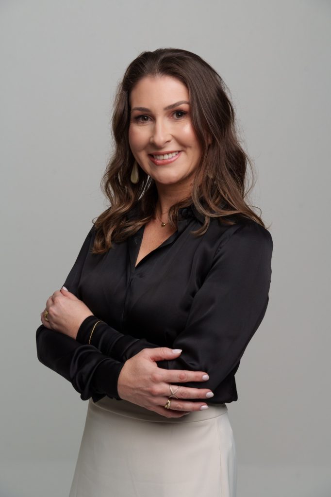 Advogado Empresarial - Ângela Marina Arsego Leite